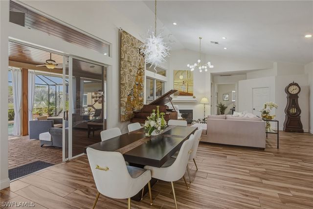 3420 Bedford CT, Naples, FL 34112