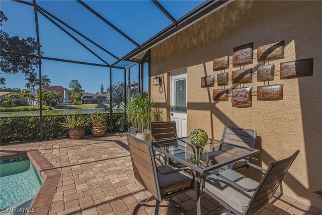 3420 Bedford CT, Naples, FL 34112