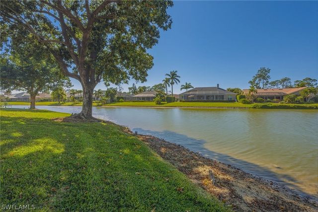 3420 Bedford CT, Naples, FL 34112