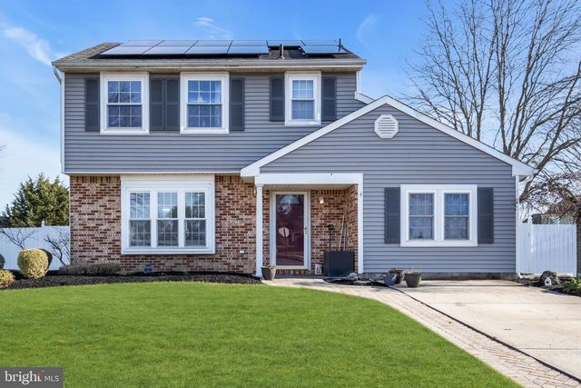 9 HONEY LOCUST LN, Mount Holly, NJ 08060