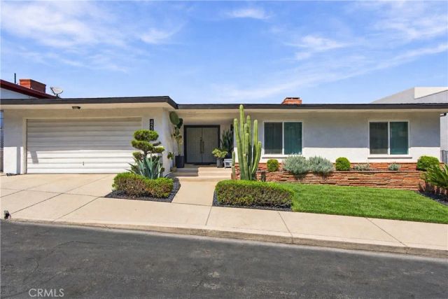 4229 Don Diablo, Los Angeles, CA 90008
