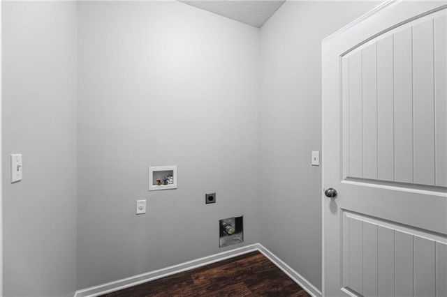 14229 S Landon Street, Olathe, KS 66061