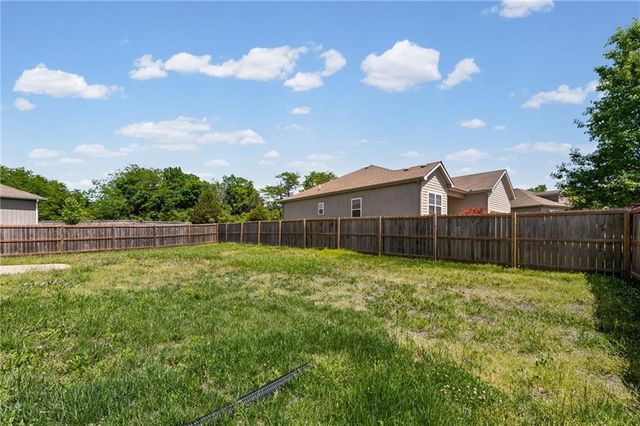 14229 S Landon Street, Olathe, KS 66061