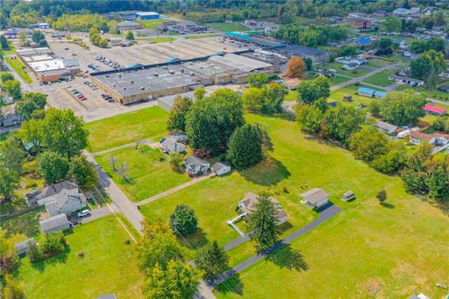 289 Scotland Ln, Union Twp, PA 16101