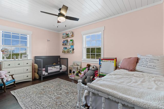 5287 Pettytown RD, Red Rock, TX 78662