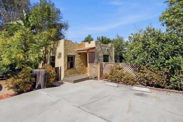 3211 Menlo Avenue, San Diego, CA 92105