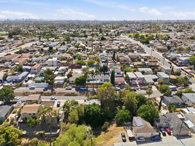 3211 Menlo Avenue, San Diego, CA 92105