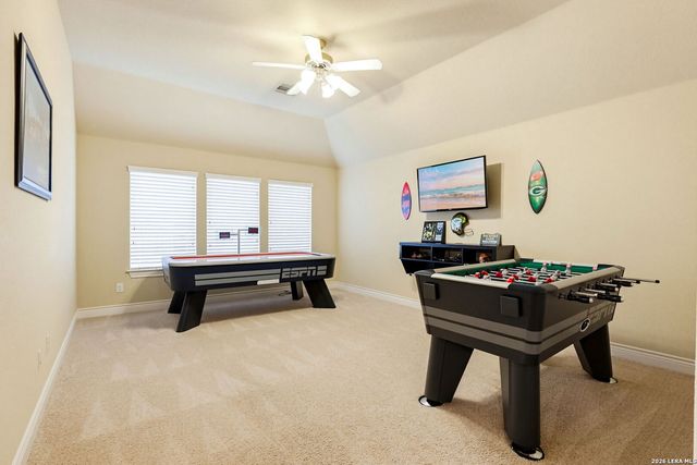 8931 Cimarron Rte, San Antonio, TX 78255