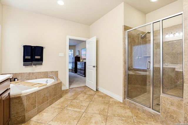 8931 Cimarron Rte, San Antonio, TX 78255