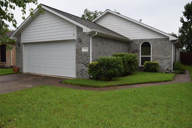 18130 Beaverdell Drive, Tomball, TX 77377