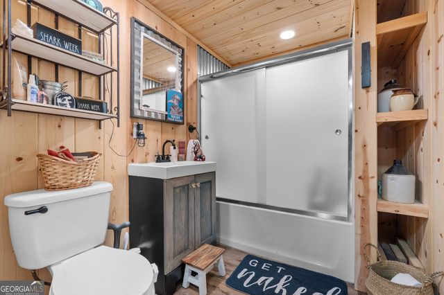 67 Lagoon Road, Statesboro, GA 30461