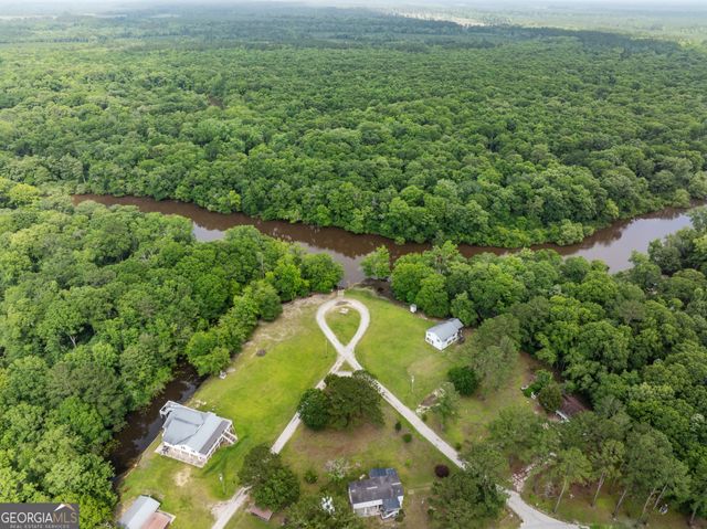 67 Lagoon Road, Statesboro, GA 30461