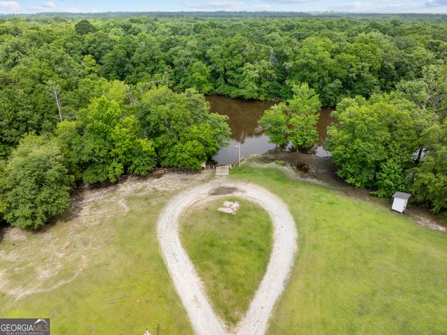 67 Lagoon Road, Statesboro, GA 30461