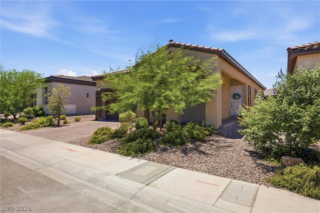 835 Silverton Springs Street, Henderson, NV 89011