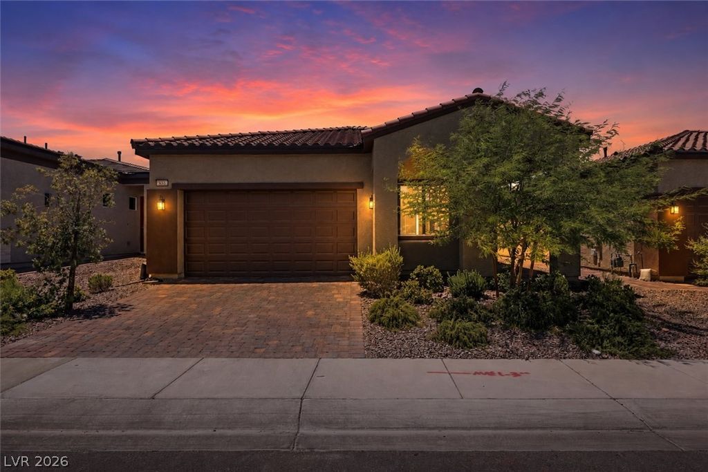 835 Silverton Springs Street, Henderson, NV 89011