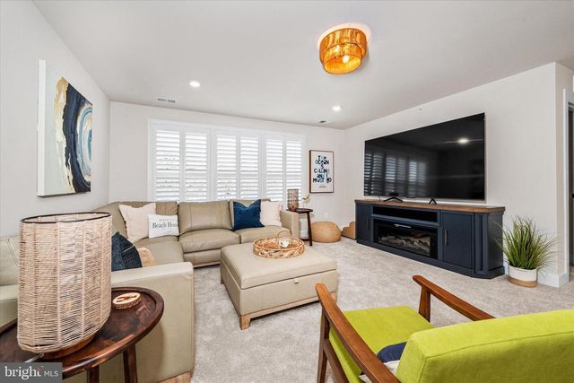 201 RED CEDAR DR, Lewes, DE 19958