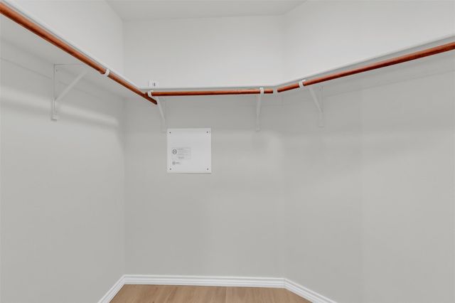 9731 Wake Bridge Drive, Frisco, TX 75035