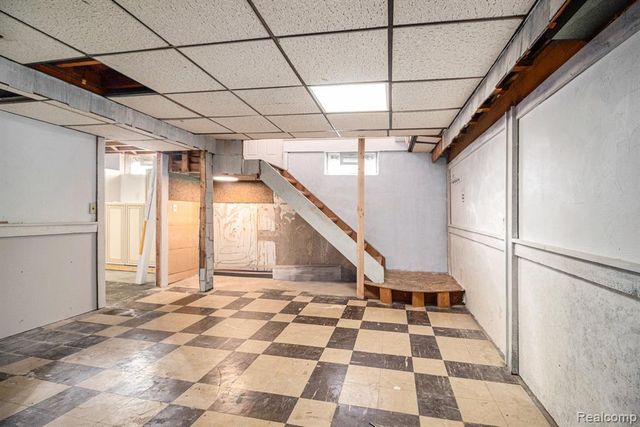 32205 Hazelwood Street, Westland, MI 48186