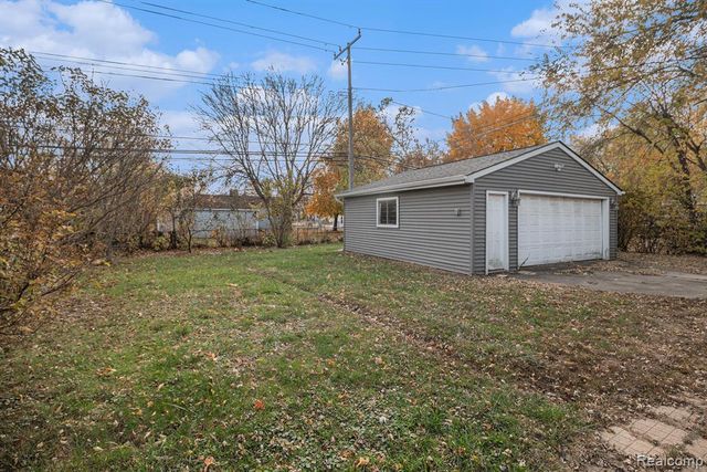 32205 Hazelwood Street, Westland, MI 48186