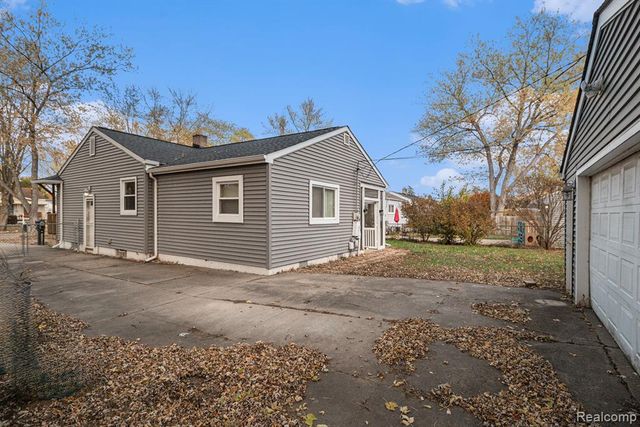 32205 Hazelwood Street, Westland, MI 48186