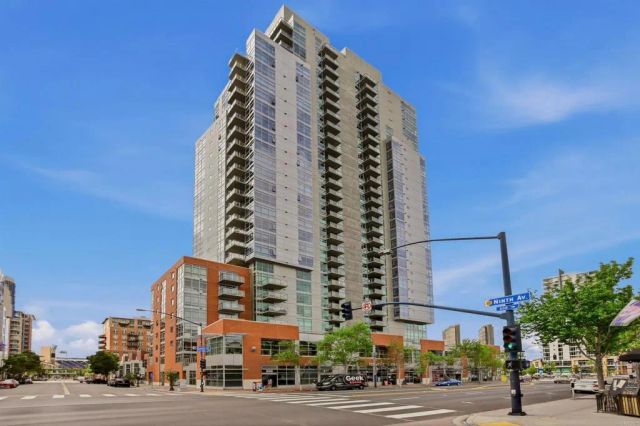 800 The Mark Lane 1002, San Diego, CA 92101