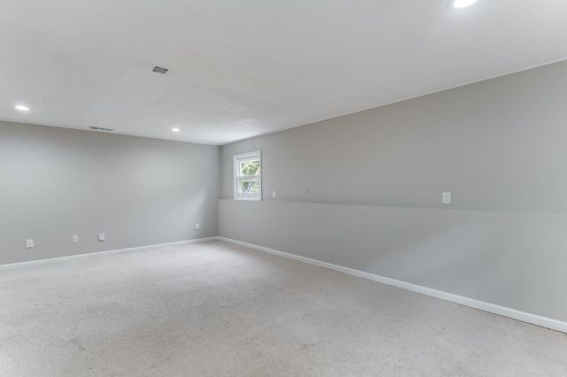 3013 W Hadden Ave, Wichita, KS 67217