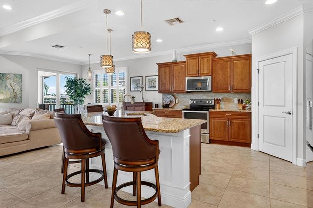 1251 RIVERSCAPE STREET, Bradenton, FL 34208