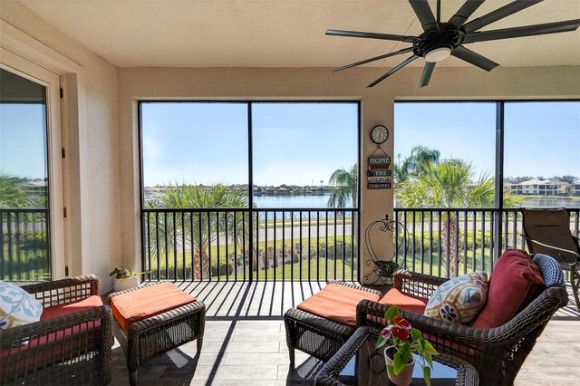 1251 RIVERSCAPE STREET, Bradenton, FL 34208