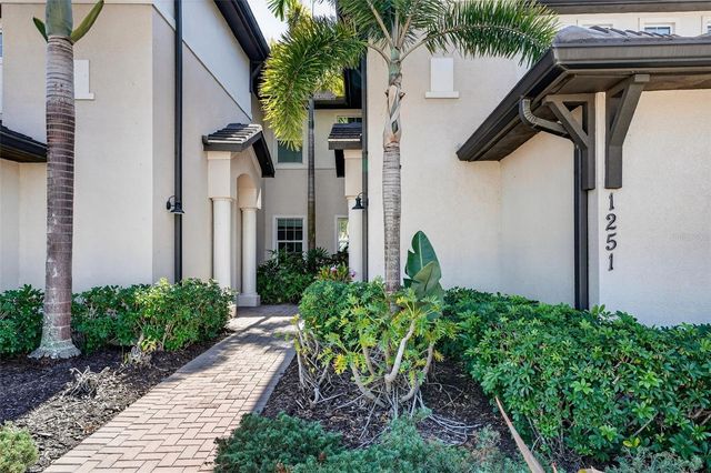 1251 RIVERSCAPE STREET, Bradenton, FL 34208