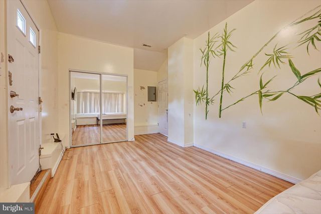 317 BROOKMEAD DR, Cherry Hill, NJ 08034
