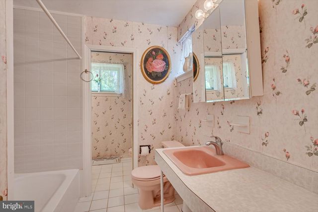 317 BROOKMEAD DR, Cherry Hill, NJ 08034