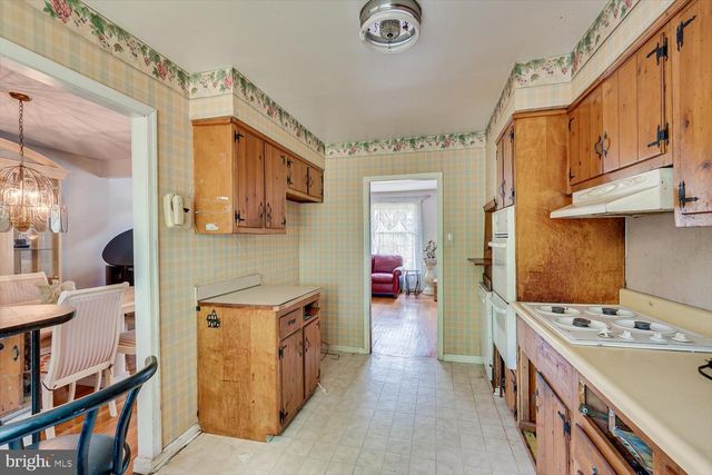 317 BROOKMEAD DR, Cherry Hill, NJ 08034