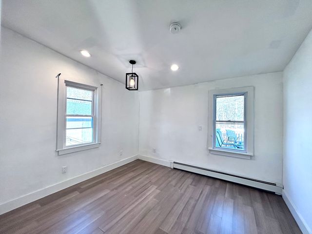 127 Beach Rd, Salisbury, MA 01952