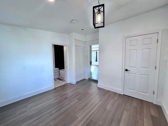 127 Beach Rd, Salisbury, MA 01952