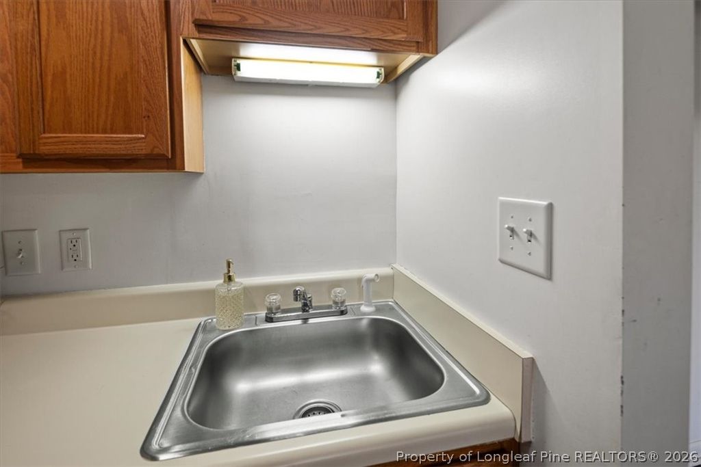 6403 Starbrook Drive 6, Fayetteville, NC 28304 — photo 17