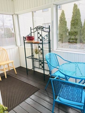 3 Franklin St. 3, Natick, MA 01760