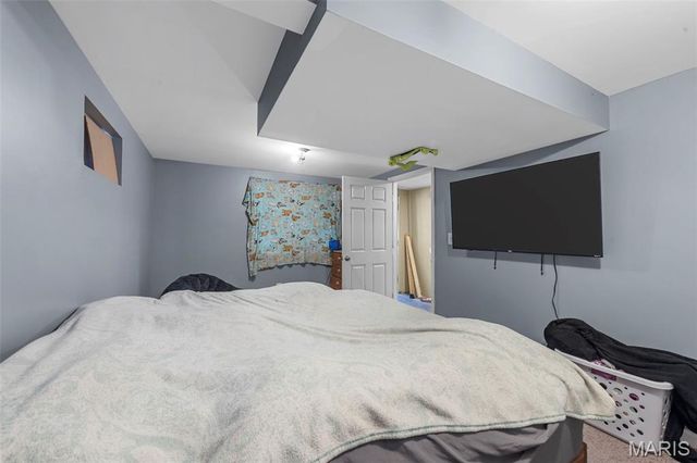 308 Crosby Dr, Gray Summit, MO 63039