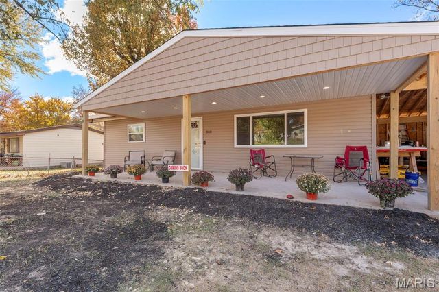 308 Crosby Dr, Gray Summit, MO 63039