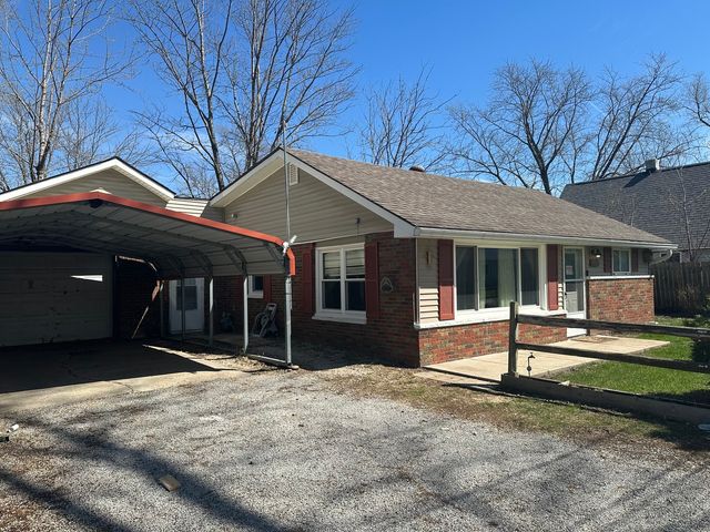 15507 36th Avenue, East Moline, IL 61244