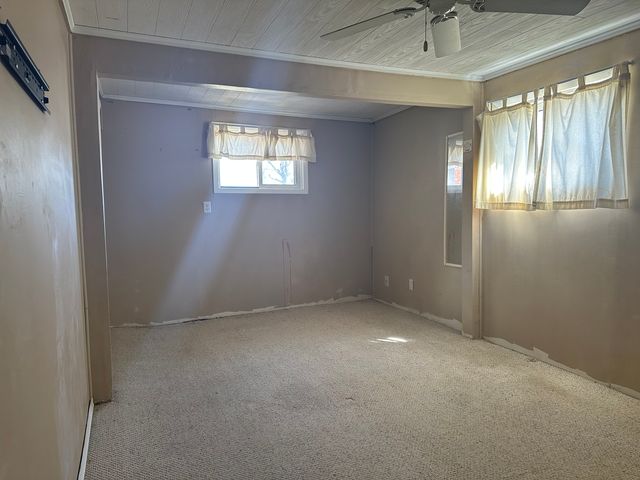 15507 36th Avenue, East Moline, IL 61244