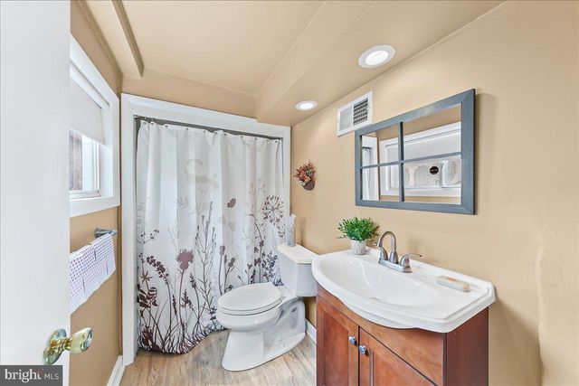 114 CORNELL RD, Bala Cynwyd, PA 19004