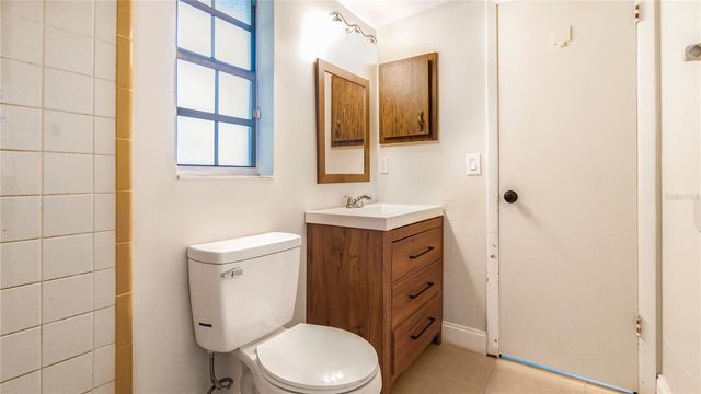 4880 LAKE RIDGE ROAD 7, Orlando, FL 32808