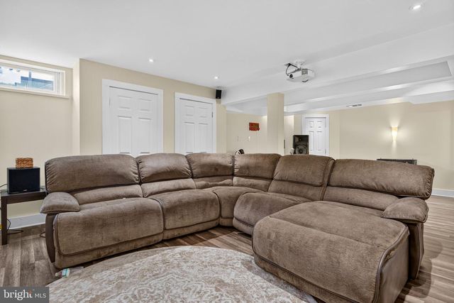 15 JASMINE WAY, Sewell, NJ 08080