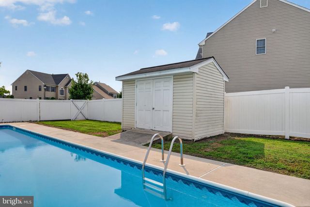 15 JASMINE WAY, Sewell, NJ 08080