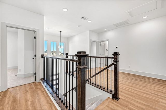 4803 SW Juneberry Street, Bentonville, AR 72713