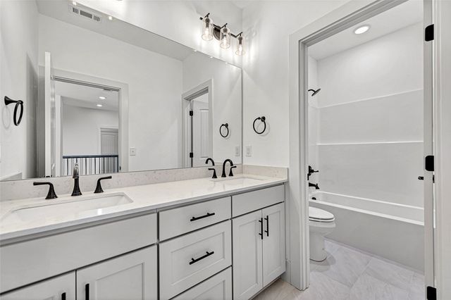 4803 SW Juneberry Street, Bentonville, AR 72713