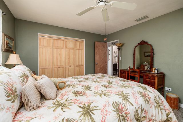 349 89TH AVENUE NE, St Petersburg, FL 33702