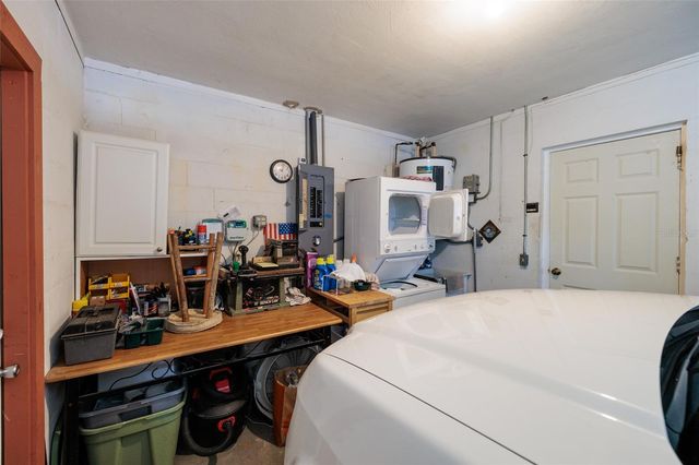 349 89TH AVENUE NE, St Petersburg, FL 33702