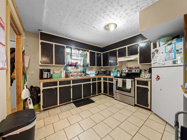 5608 Highway 48, N, Dickson, TN 37055