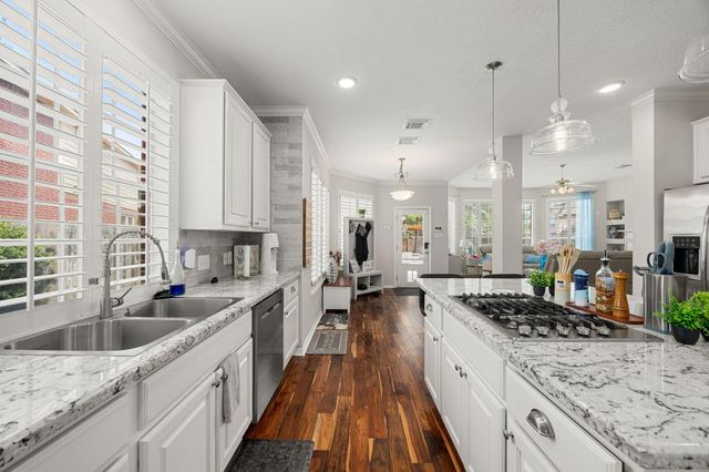 25814 Spring Hill Place, Spring, TX 77373